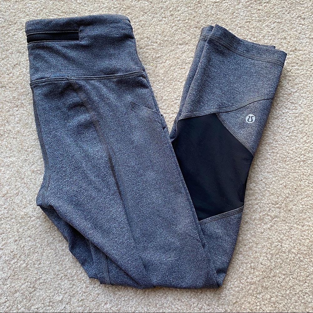LuluLemon size 2 dark gray + black marbled leggings with pockets